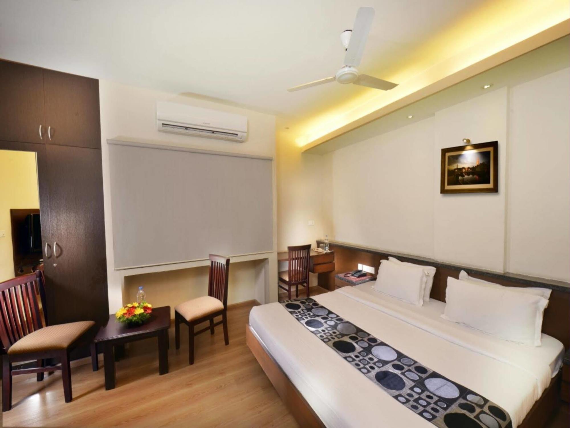 Capital O 64773 Horizon Heights Serviced Apartments Coimbatore Exterior photo